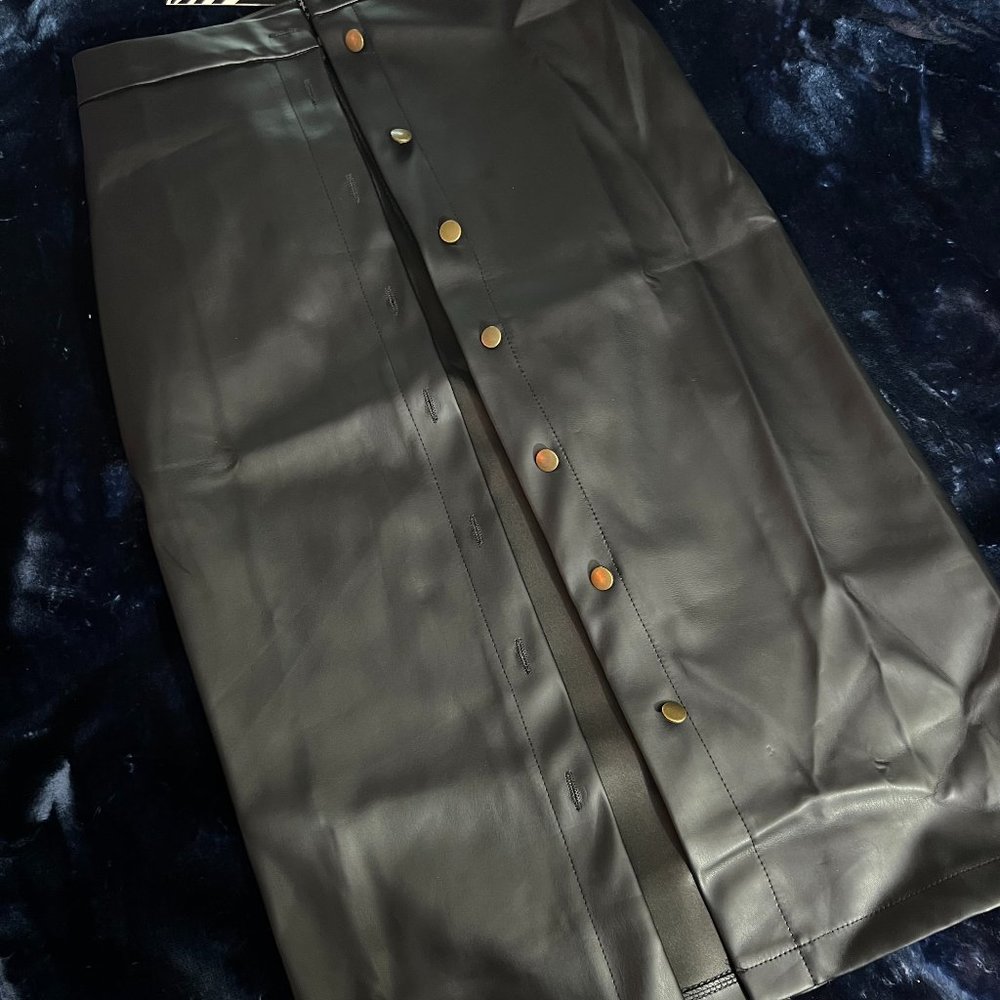 Faux Leather Maxi Skirt (M)